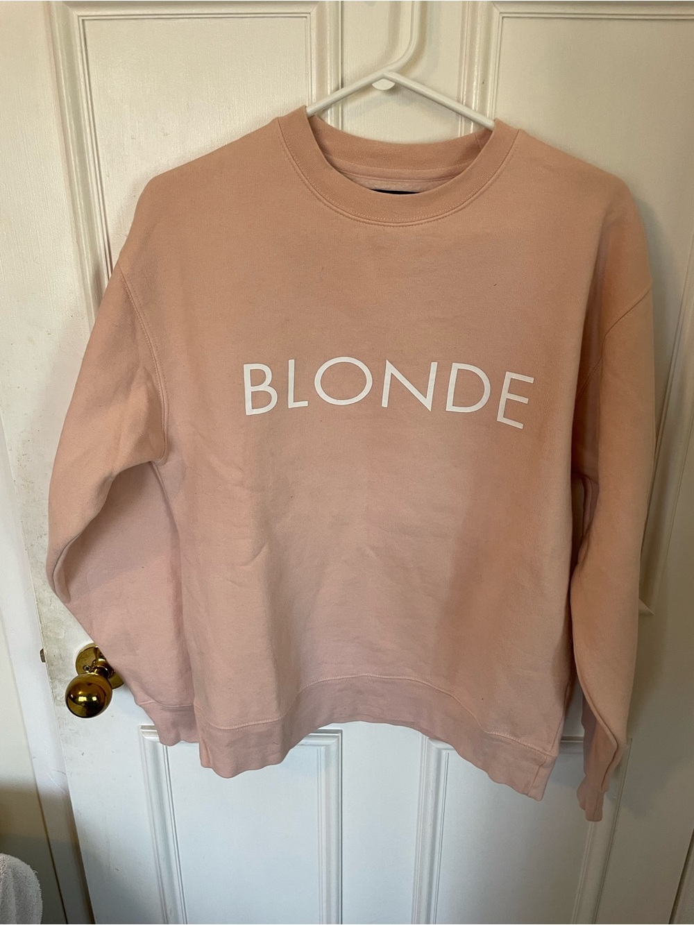 Nice Brunette the Label BLONDE Crewneck Sweatshirt in Dusty Pink (S/M)